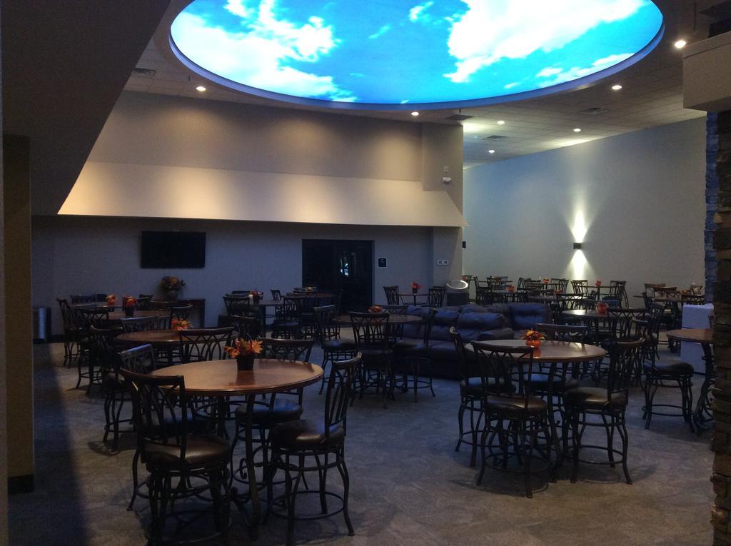 Boarders Inn & Suites By Cobblestone Hotels - Grand Island Esterno foto